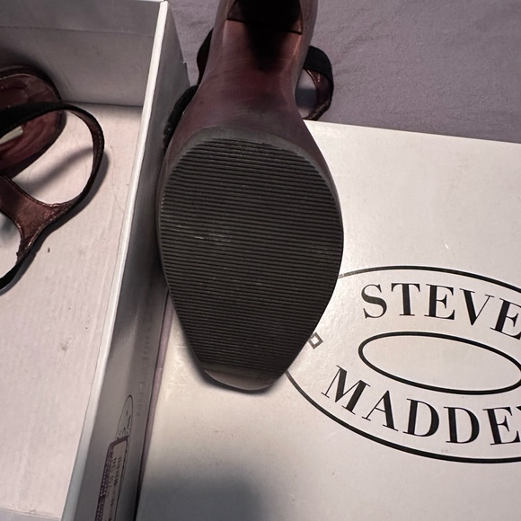 Steve Madden black heels size 8 - Picture 3 of 5